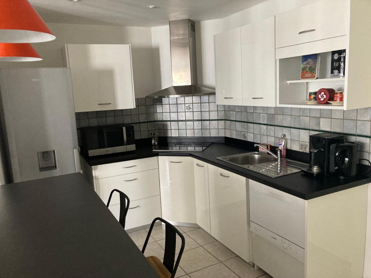 Appartement Bayonne-Adour, 3 Pieces, 6 Personnes. Luaran gambar